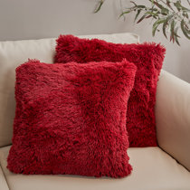 Pillows red 2025